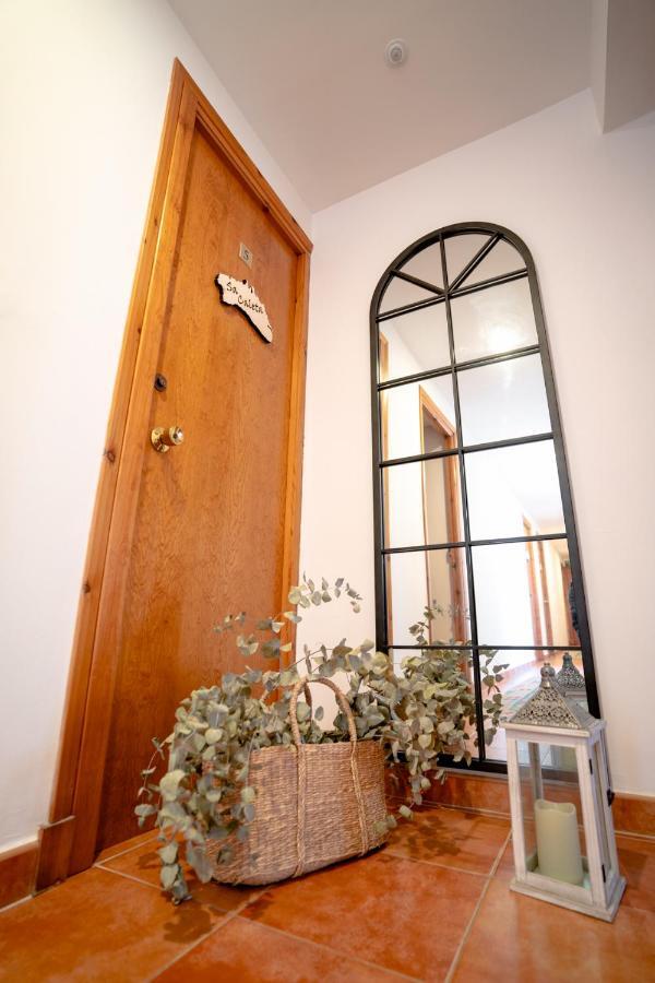 Hostal Sa Posada Set Cales Ситадела Екстериор снимка