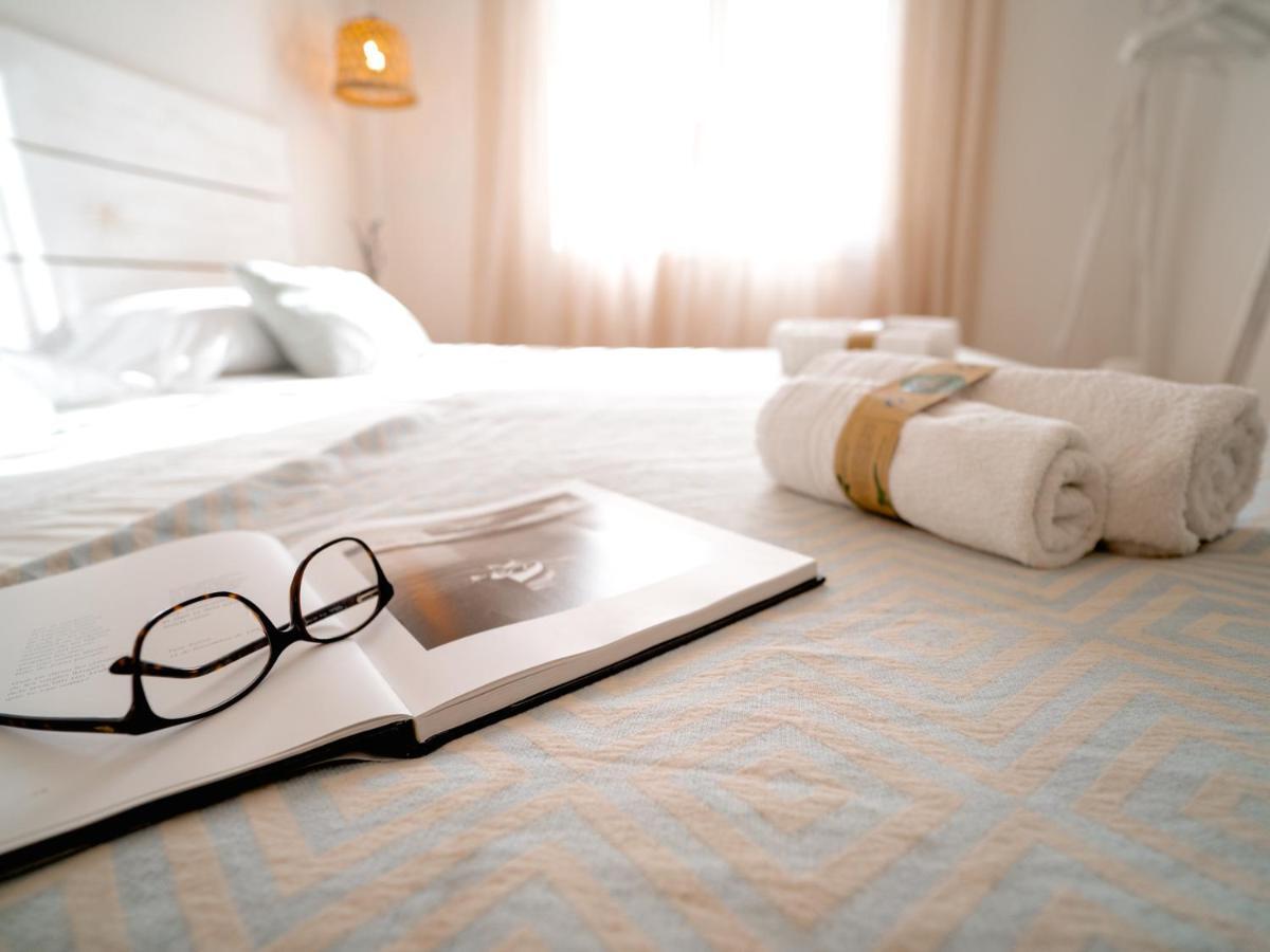 Hostal Sa Posada Set Cales Ситадела Екстериор снимка